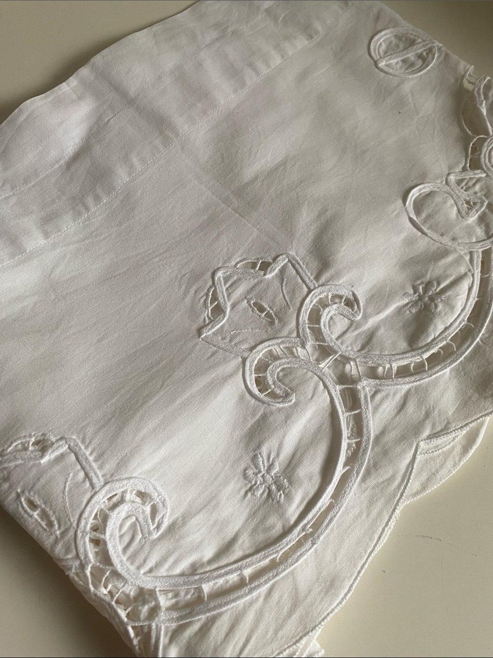 White Cutout Embroidered Cotton Curtain Valance 11” X 58”